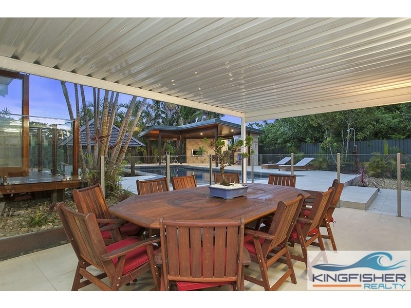 3 Fantail Court, Burleigh Waters QLD 4220