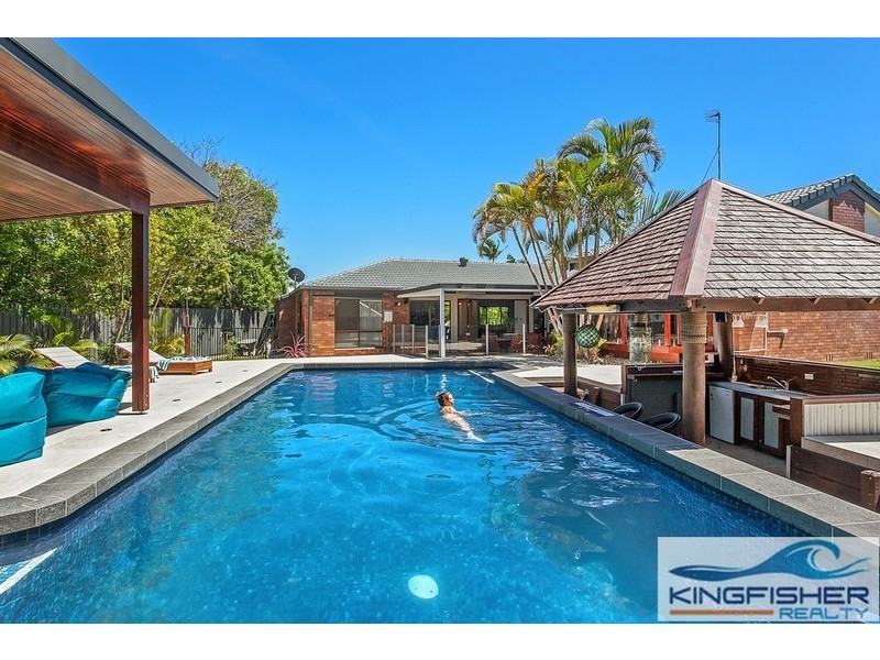 3 Fantail Court, Burleigh Waters QLD 4220