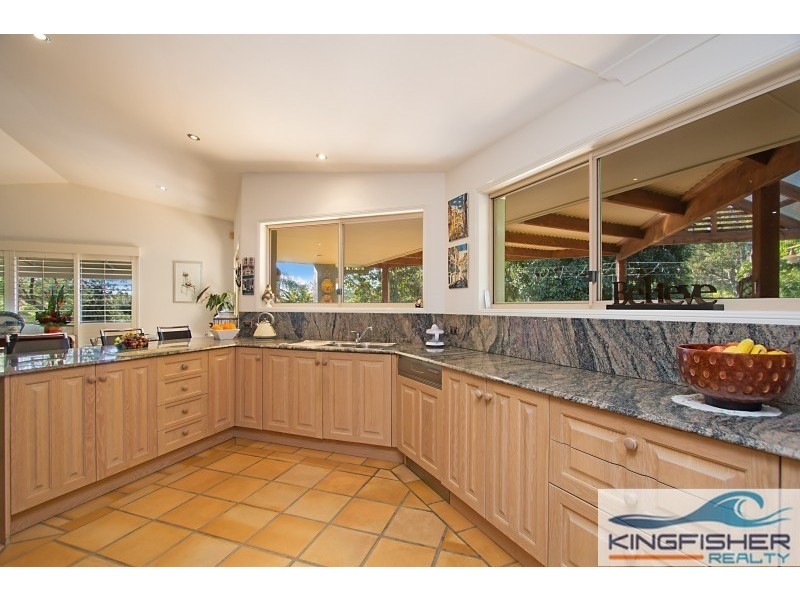 9 Dulcie Drive, Burleigh Heads QLD 4220