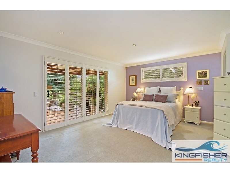 9 Dulcie Drive, Burleigh Heads QLD 4220