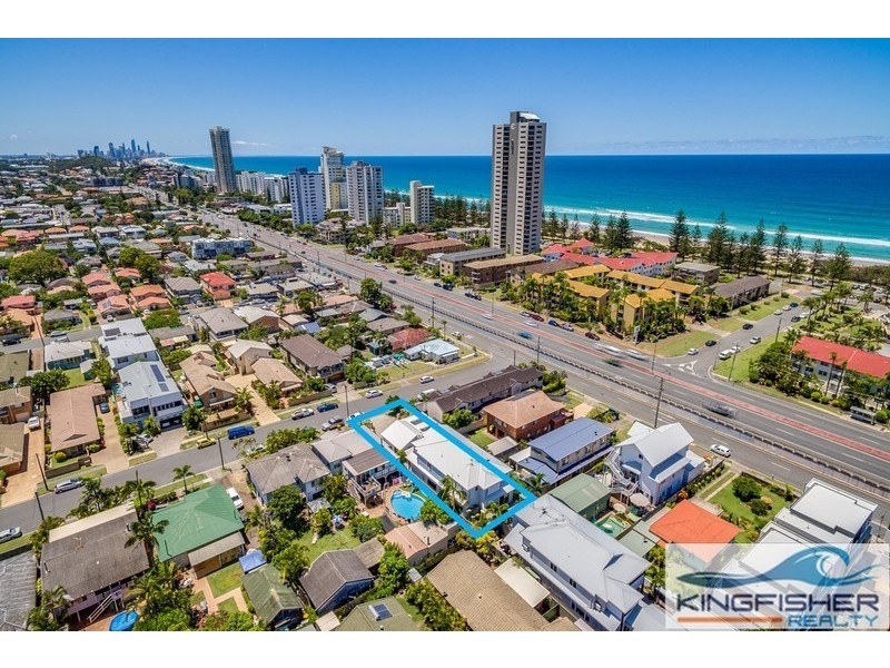 1/4 Cedar Court, Burleigh Heads QLD 4220