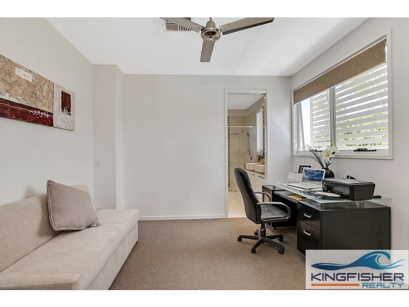 1/4 Cedar Court, Burleigh Heads QLD 4220