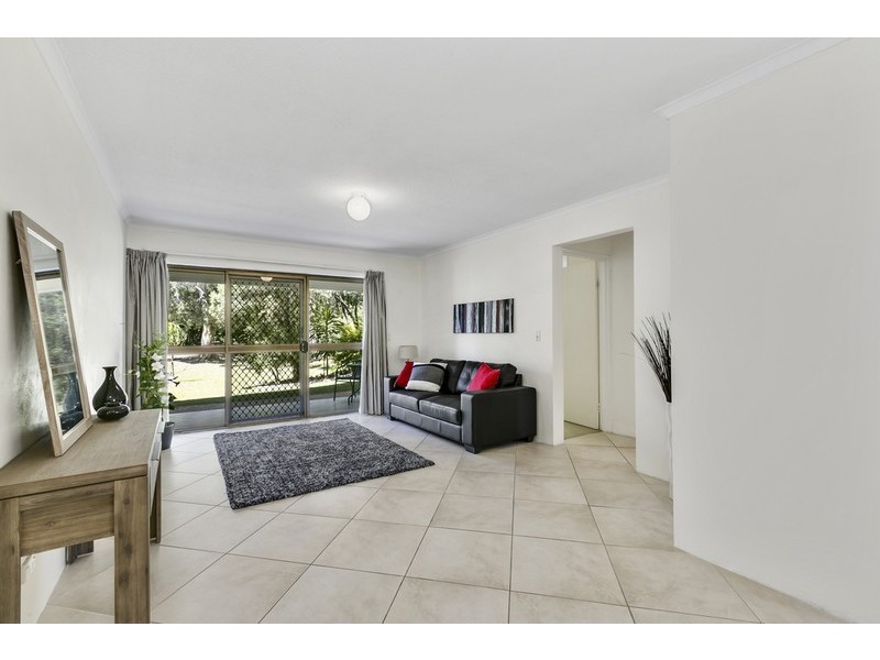 11/20 Barbet Place, Burleigh Waters QLD 4220