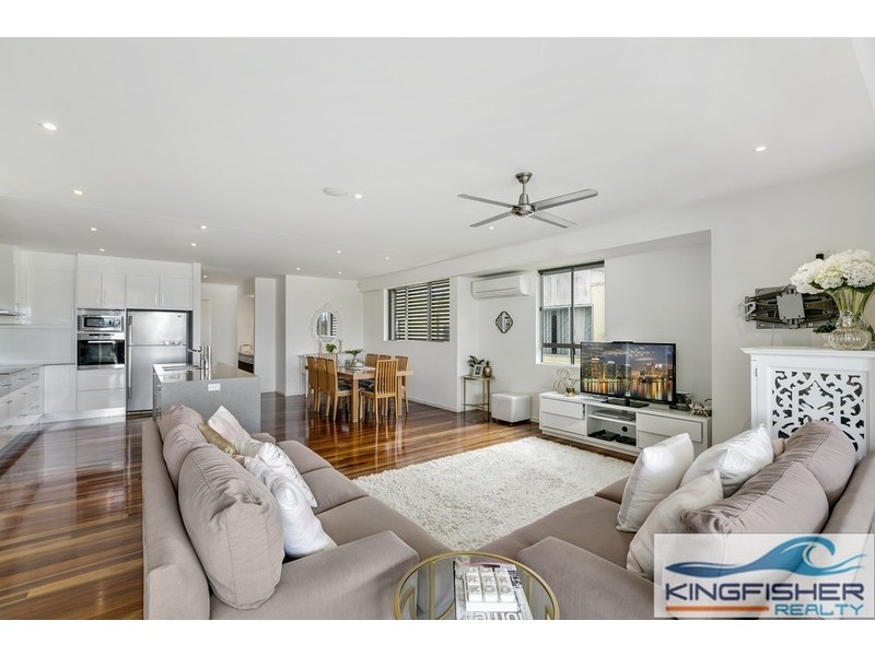 9 Hill Avenue, Burleigh Heads QLD 4220