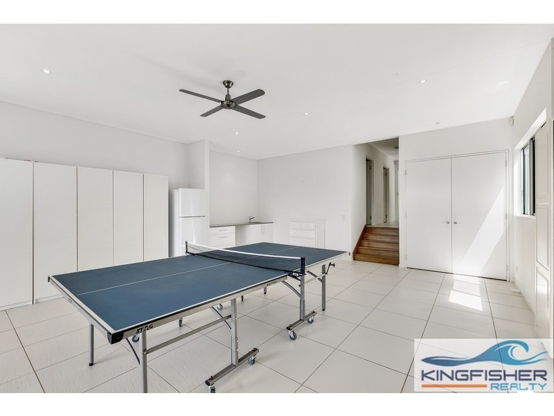 9 Hill Avenue, Burleigh Heads QLD 4220