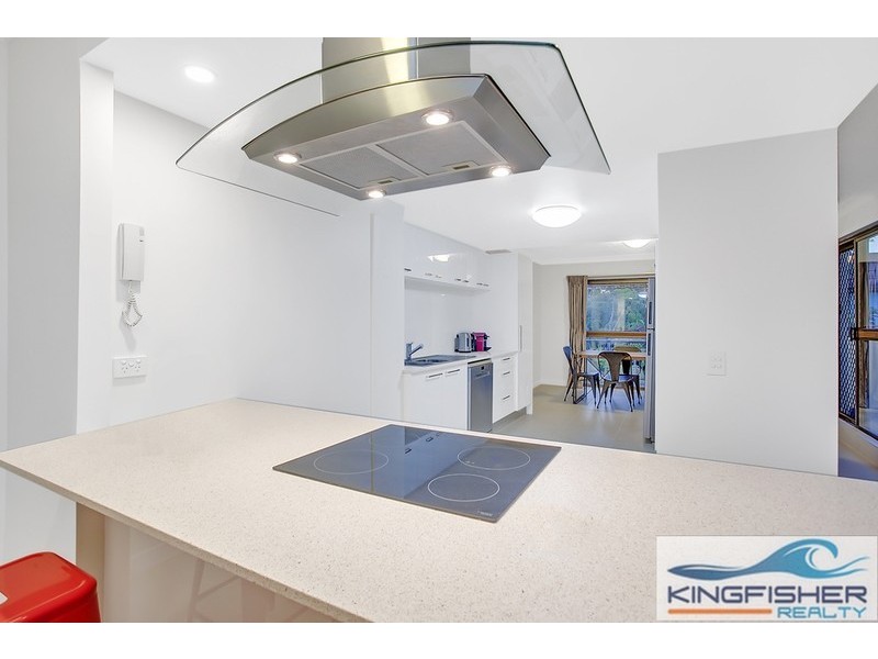 16/117 Old Burleigh Road, Broadbeach QLD 4218