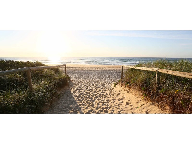 16/117 Old Burleigh Road, Broadbeach QLD 4218