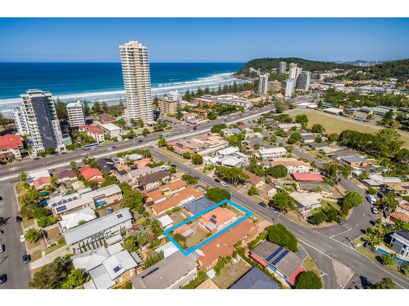 13 Acanthus Avenue, Burleigh Heads QLD 4220