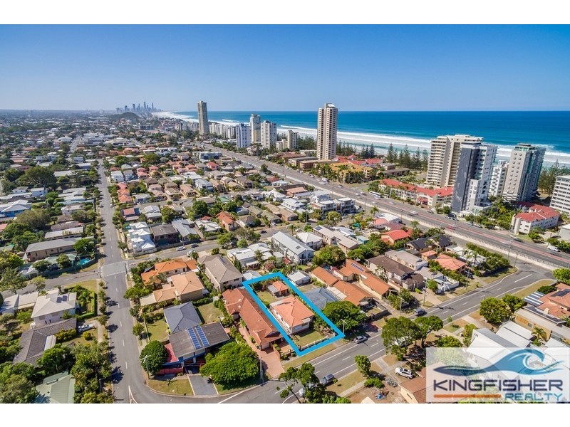 13 Acanthus Avenue, Burleigh Heads QLD 4220