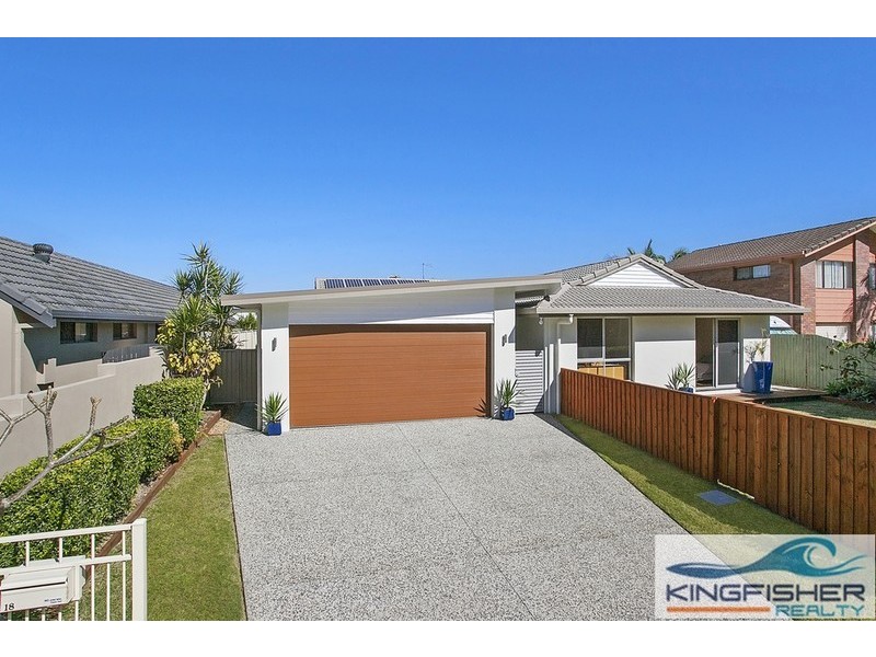 18 Bittern Avenue, Burleigh Waters QLD 4220