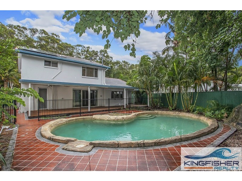 37 Lutana Avenue, Miami QLD 4220