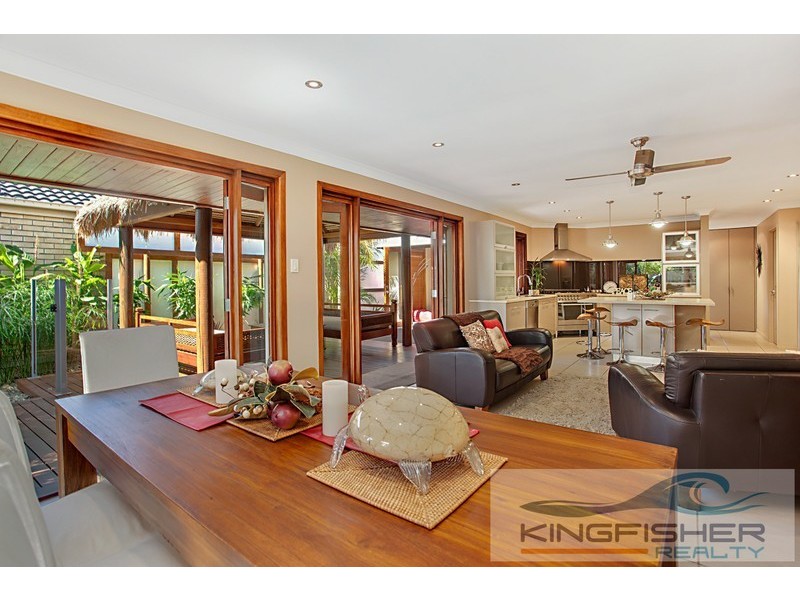 77A Harrier Drive, Burleigh Waters QLD 4220