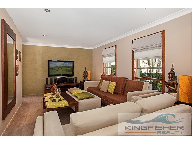 77A Harrier Drive, Burleigh Waters QLD 4220