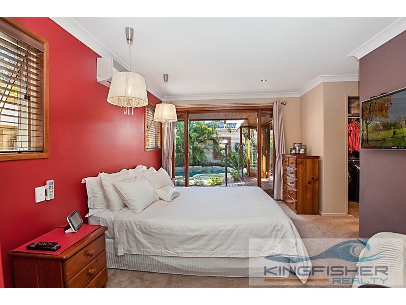 77A Harrier Drive, Burleigh Waters QLD 4220