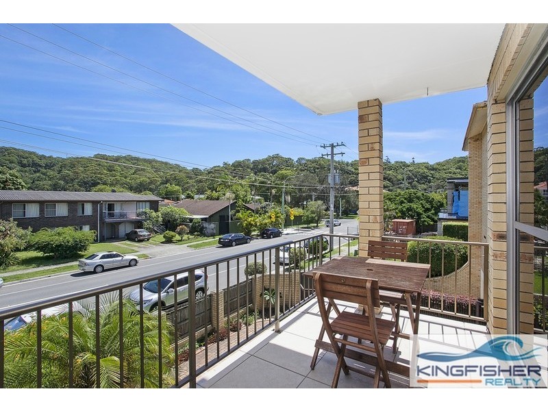 8/18 Ikkina Road, Burleigh Heads QLD 4220