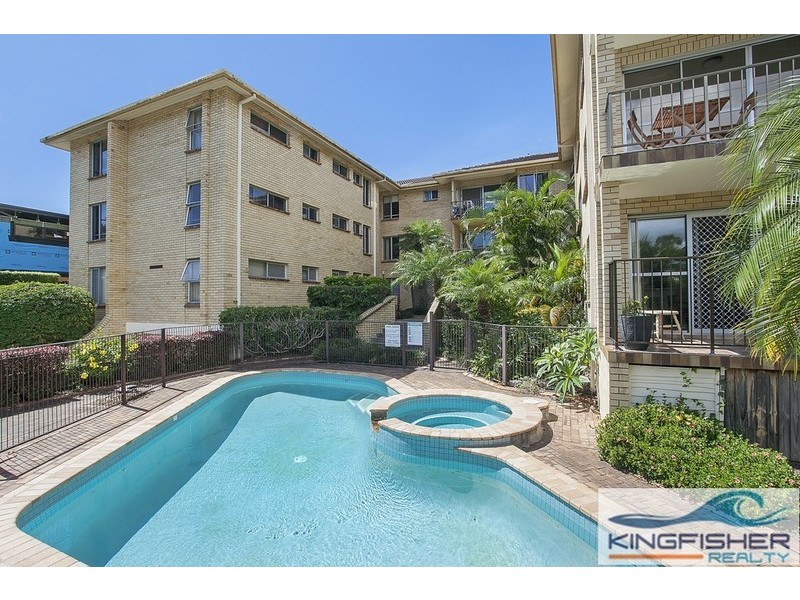 8/18 Ikkina Road, Burleigh Heads QLD 4220