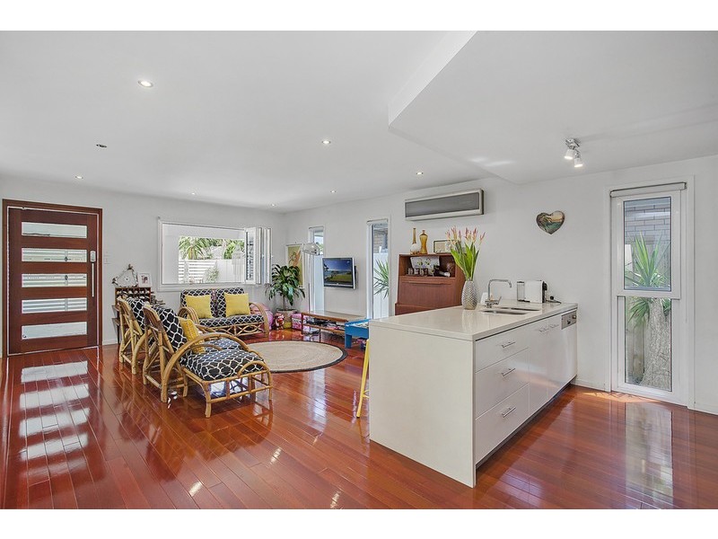 163 Nobby Parade, Miami QLD 4220