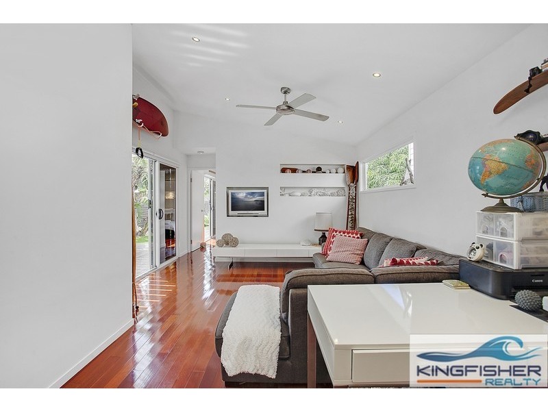 163 Nobby Parade, Miami QLD 4220