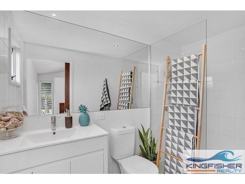 163 Nobby Parade, Miami QLD 4220