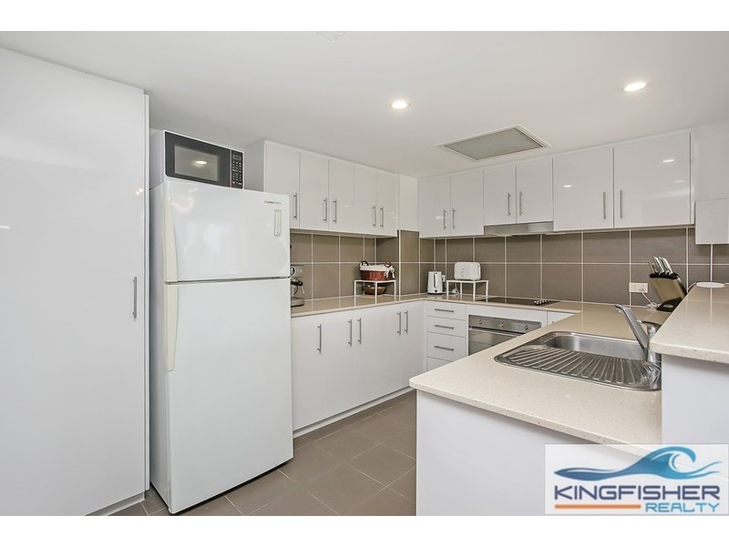 2056/1 Ocean Street, Burleigh Heads QLD 4220