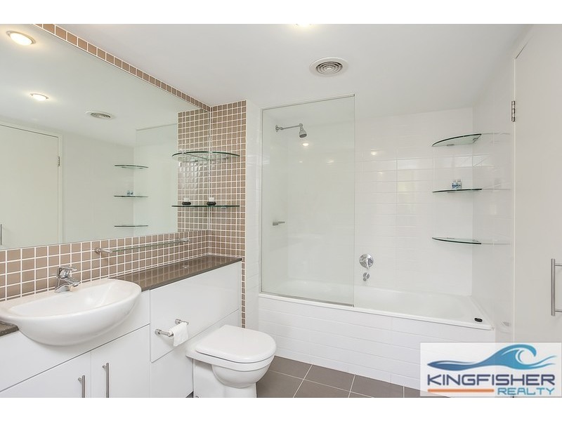 2056/1 Ocean Street, Burleigh Heads QLD 4220