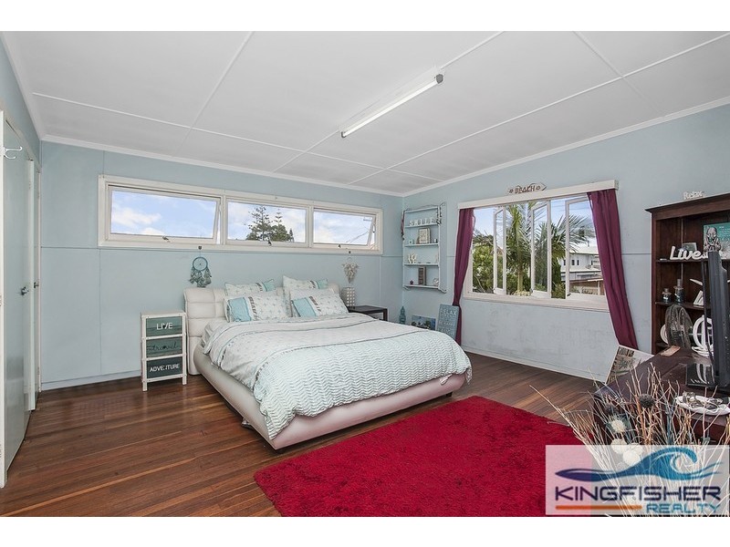 16 Diana Avenue, Burleigh Heads QLD 4220