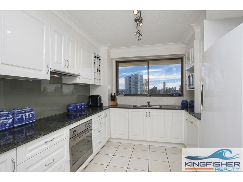4/45 Hayle Street, Burleigh Heads QLD 4220