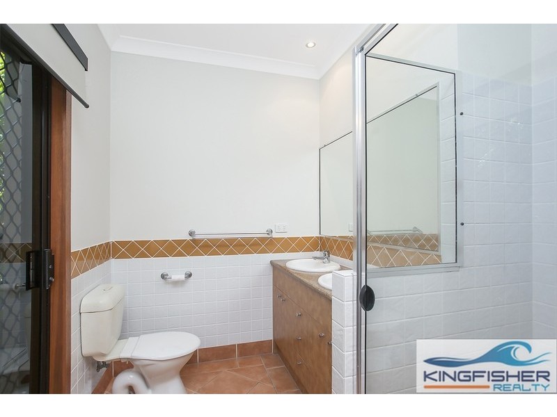 6/27-33 Beachcomber Court, Burleigh Waters QLD 4220