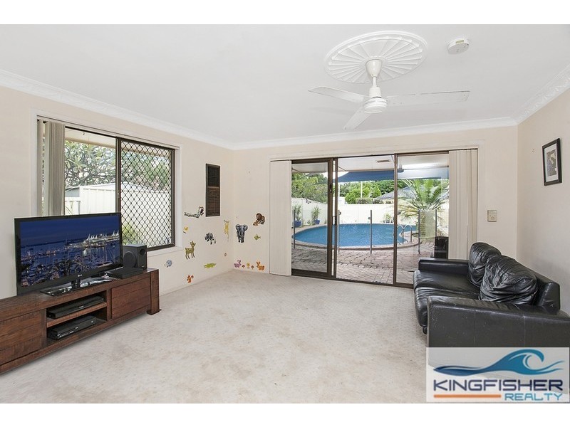 3 Quail Court, Burleigh Waters QLD 4220