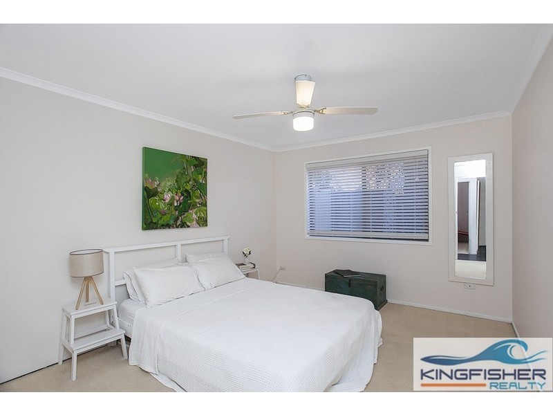 1/10 Peacock Place, Burleigh Waters QLD 4220