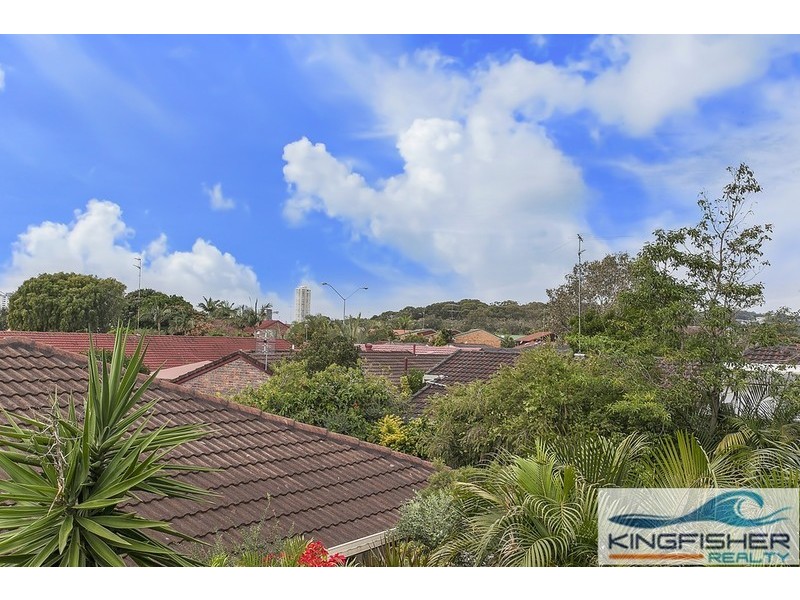 1/10 Peacock Place, Burleigh Waters QLD 4220