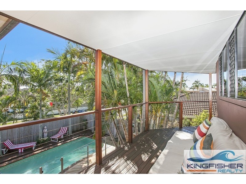 1/10 Peacock Place, Burleigh Waters QLD 4220