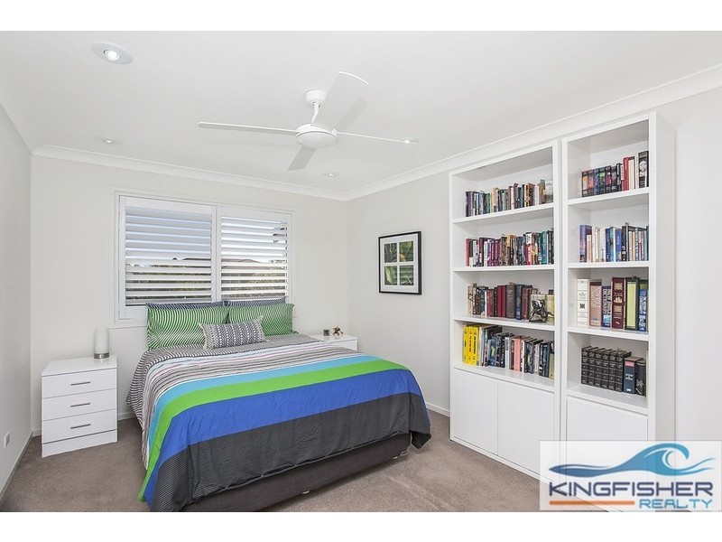 18 Bellbird Avenue, Burleigh Waters QLD 4220