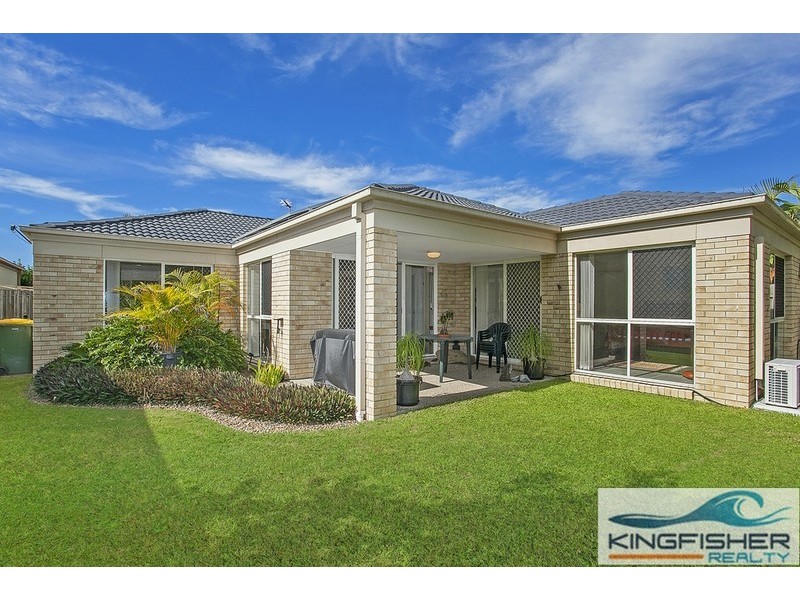 77 Harrier Drive, Burleigh Waters QLD 4220