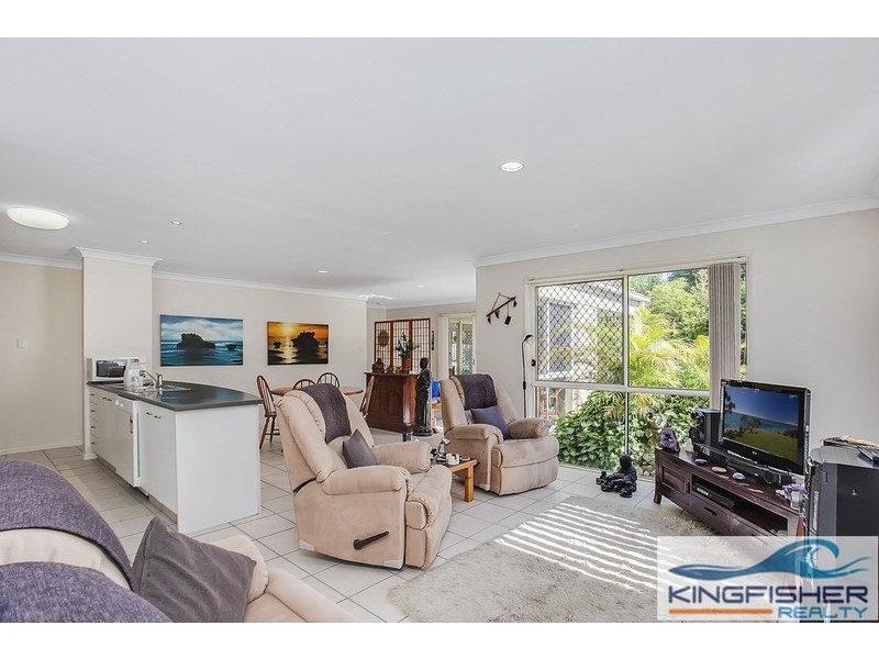 77 Harrier Drive, Burleigh Waters QLD 4220