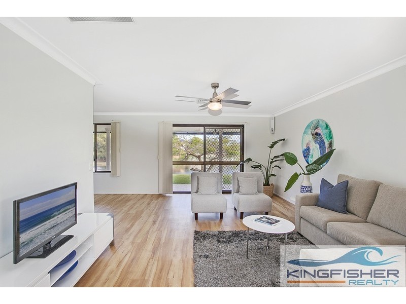 45 Kingfisher Crescent, Burleigh Waters QLD 4220