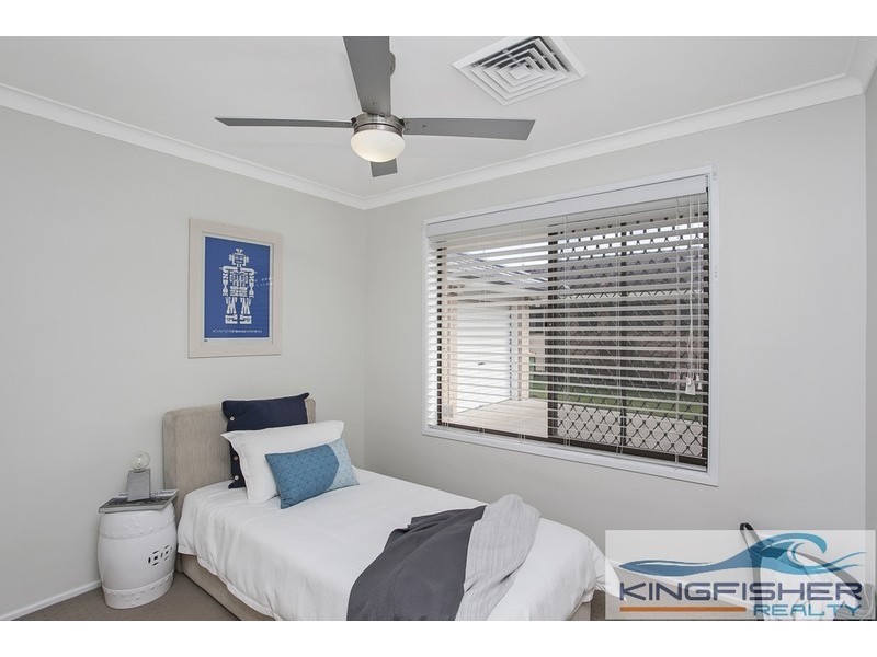 45 Kingfisher Crescent, Burleigh Waters QLD 4220