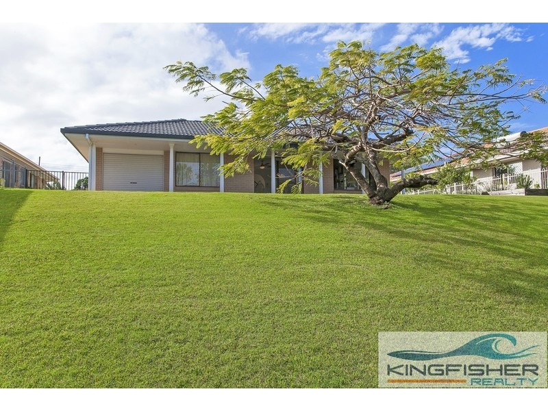 45 Kingfisher Crescent, Burleigh Waters QLD 4220