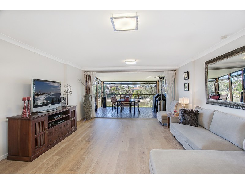 3/1 Barbet Place, Burleigh Waters QLD 4220