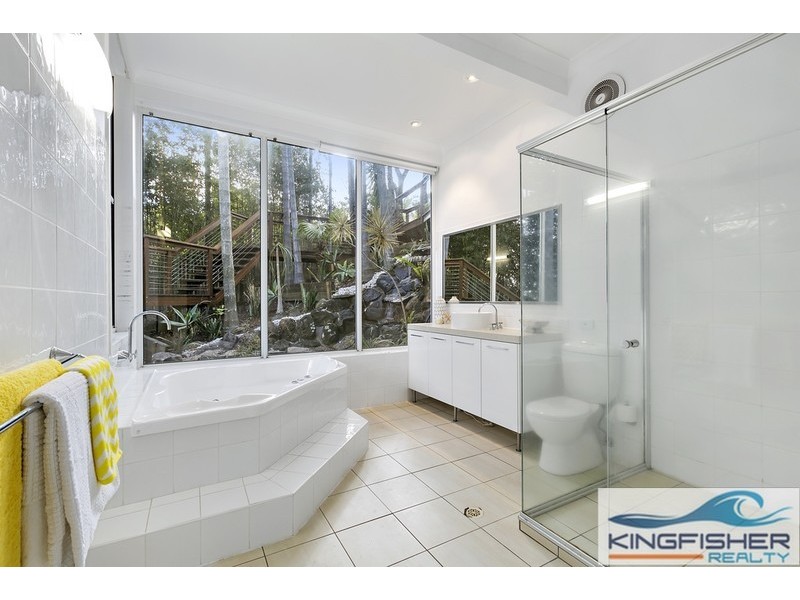 43 Ladds Ridge Road, Burleigh Heads QLD 4220