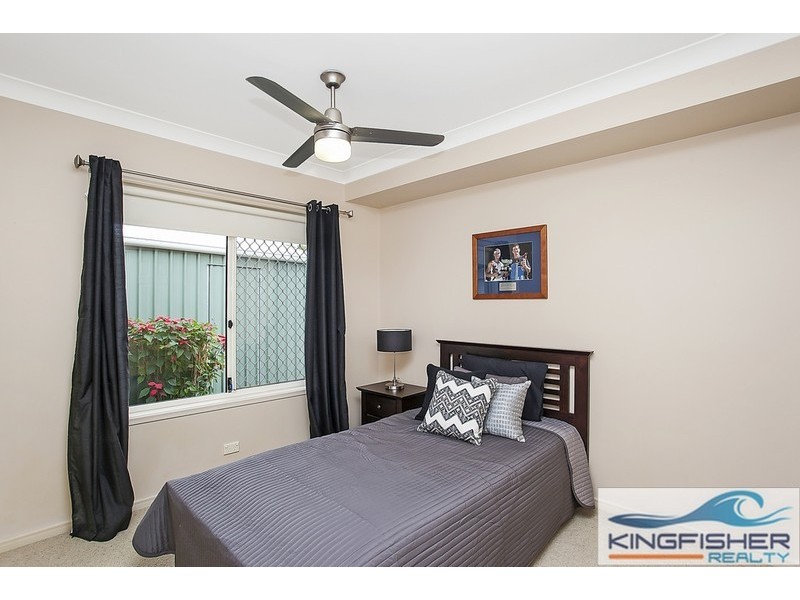 17 Sittella Crescent, Burleigh Waters QLD 4220
