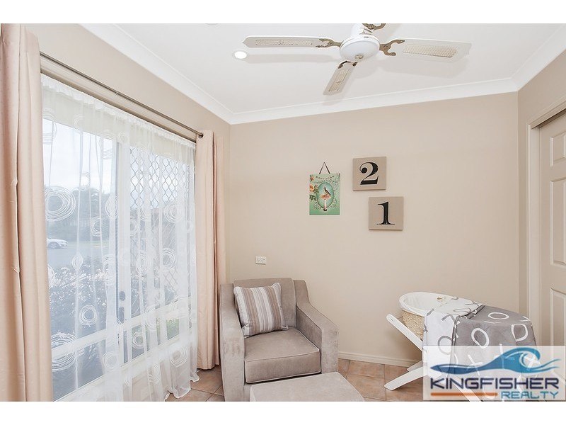 17 Sittella Crescent, Burleigh Waters QLD 4220