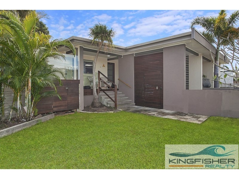 2/25 Nundah Avenue, Miami QLD 4220