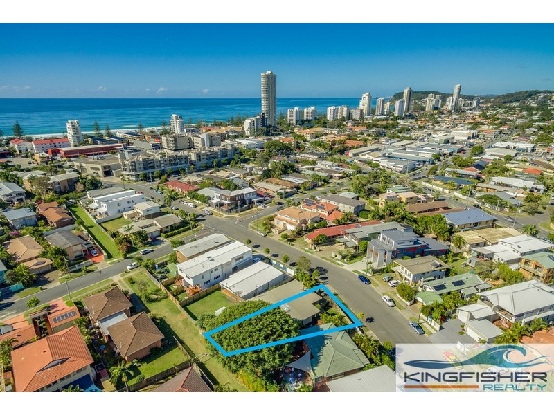 2/25 Nundah Avenue, Miami QLD 4220