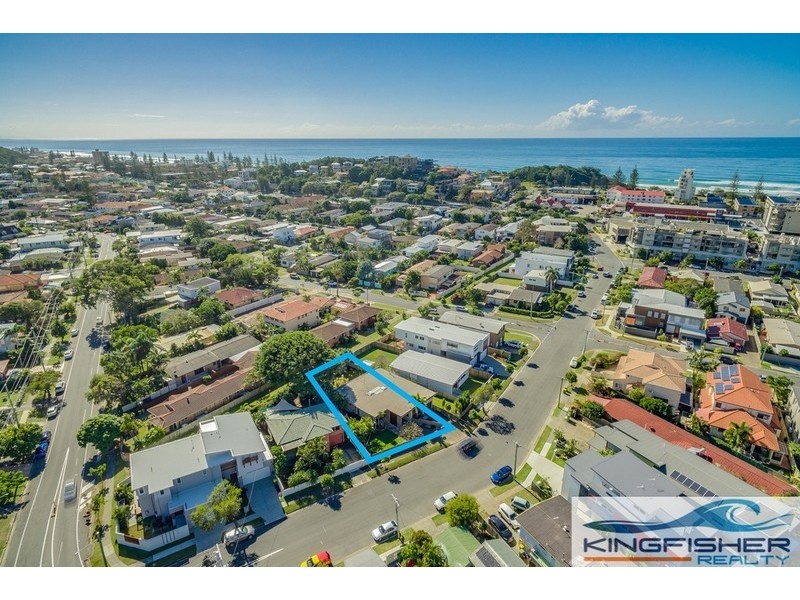 2/25 Nundah Avenue, Miami QLD 4220