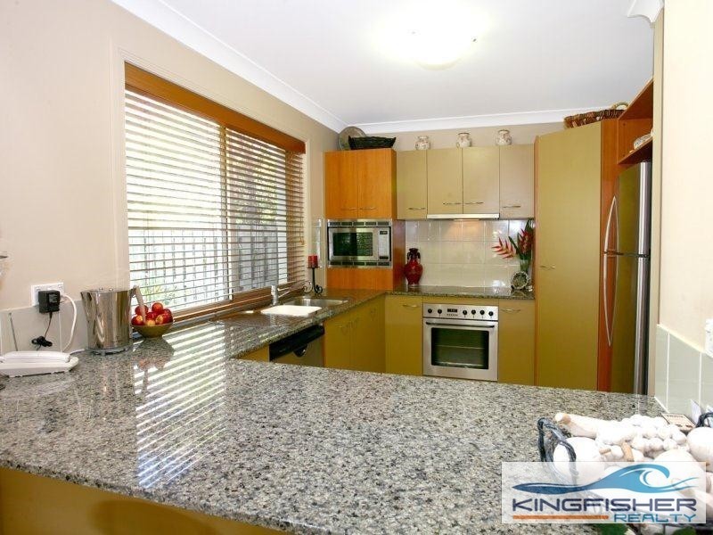 2/24-26 Brighton Parade, Southport QLD 4215