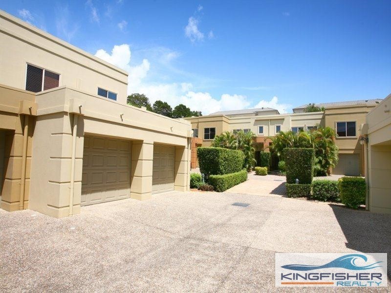 2/24-26 Brighton Parade, Southport QLD 4215
