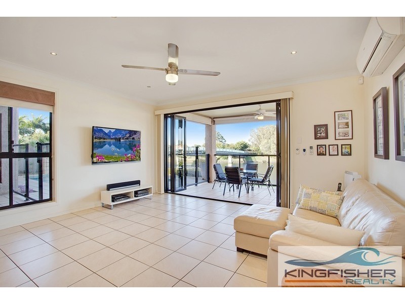 118 Dunlin Drive, Burleigh Waters QLD 4220