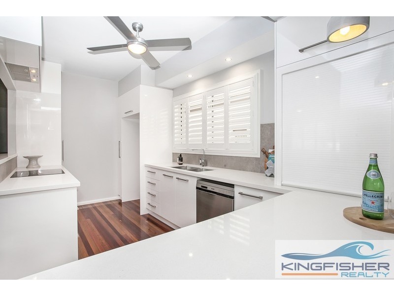 4 Deodar Drive, Burleigh Heads QLD 4220