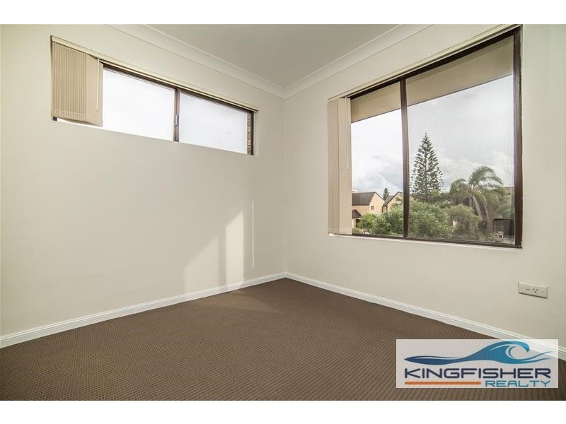 7/8 Christina Court, Mermaid Waters QLD 4218